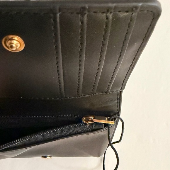 MANGO MNG Black Croc-Embossed Faux Leather Wallet - Picture 4 of 6